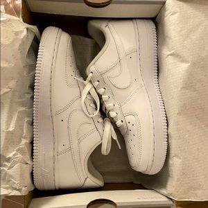 BRAND NEW NEVER WORN White Nike Air Force 1